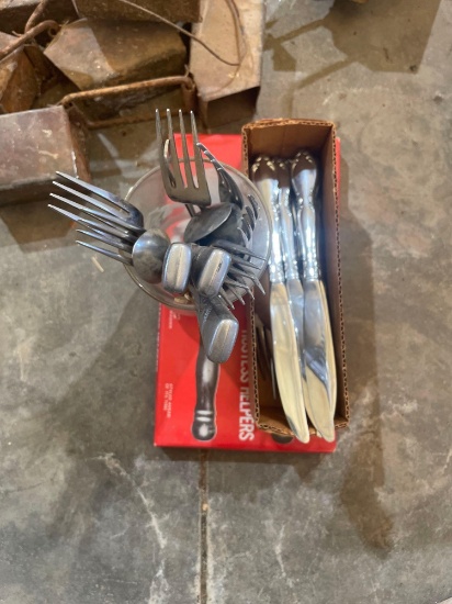Silverware, and Cheese knife and cutter