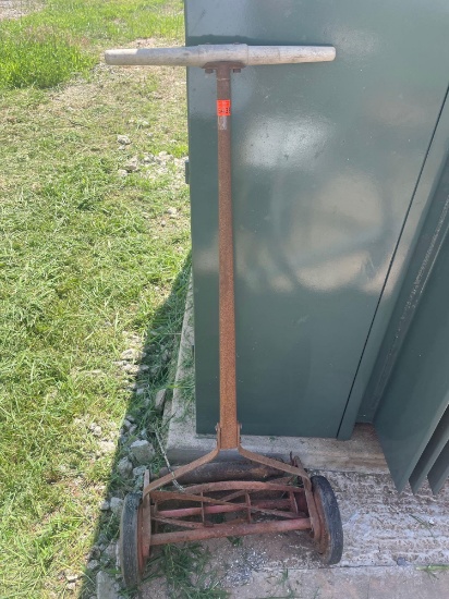 Push Lawn Mower