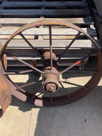 Large wagon wheel