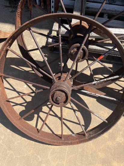 Large wagon wheel