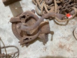 Vintage Cast Iron Corn Husker