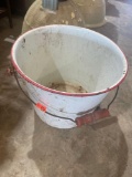 Metal bucket with handle