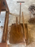 Vintage Shovels