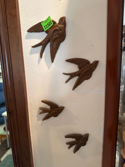 Wall decor, birds