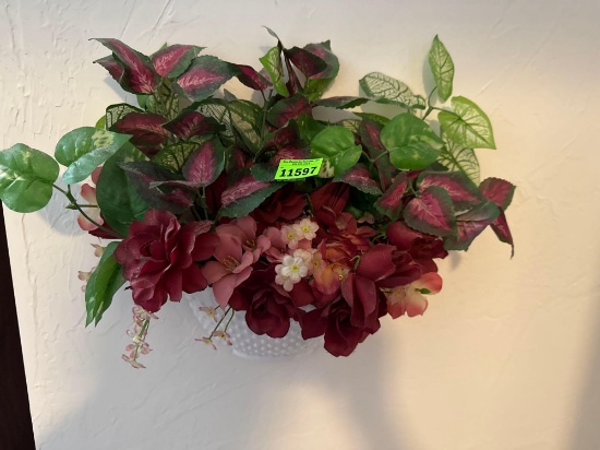 Wall decor, greenery