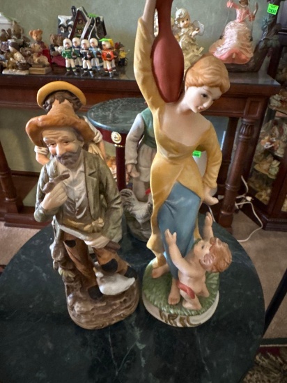 Figurines