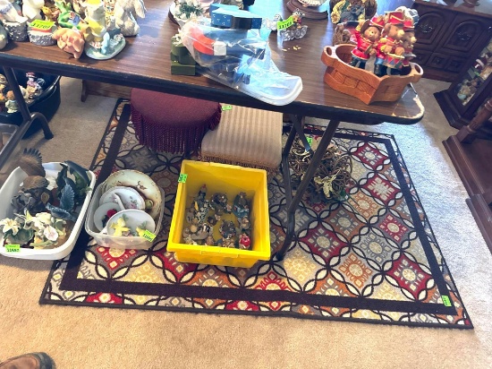 Rug, 39.5 x 56 inches, items on rug are not included