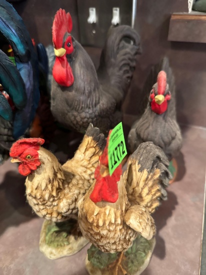 2 Roosters 2 chickens