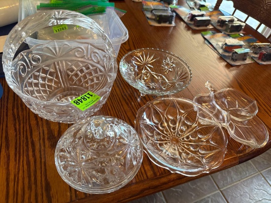 3 bowls, divide dish, covered dish