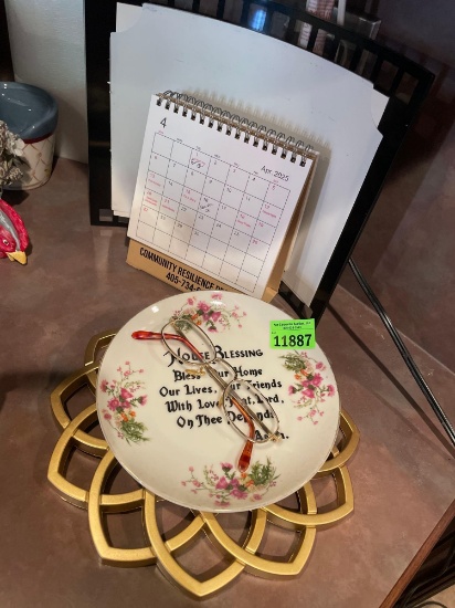 Picture frame, calendar, mirror decor, decor plate, glasses