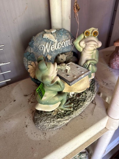 frog decor and welcome rock