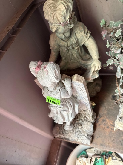 yard decor
