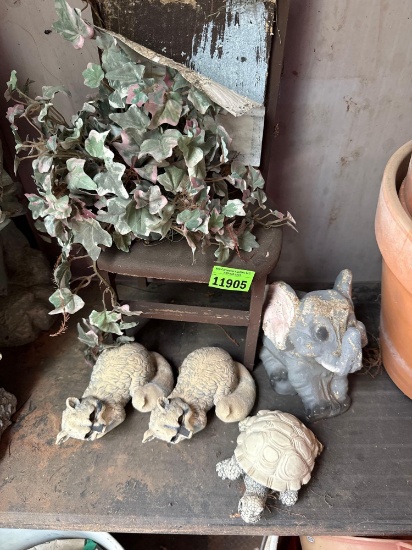 yard decor