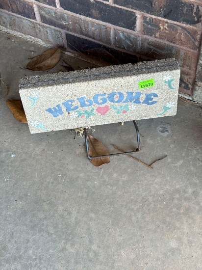 welcome sign