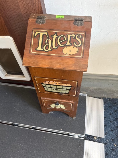 Tater holder