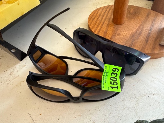 sunglasses