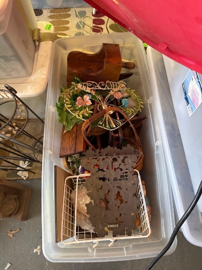 Tote full of Home decor