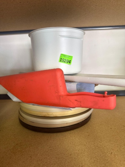 spinners, bucket and towels