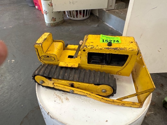 Tonka toy bulldozer