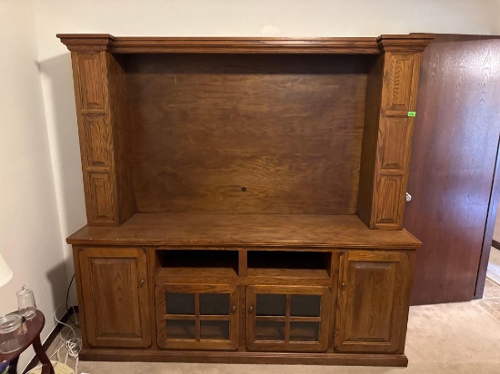 Entertainment center, 21.5 x 80 inches, height 76 inches, bring Help to move