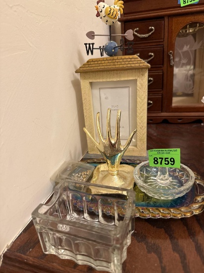 picture frame, jewelry holder