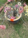 Flower pot