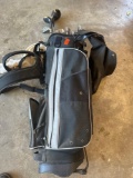 Golf bag with golf clubs