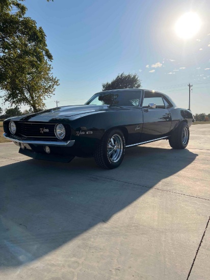 1969 Chevy Camaro Z28 with a 502 crate engine, Turbo 400 transmission, 2500 stall converter, 373