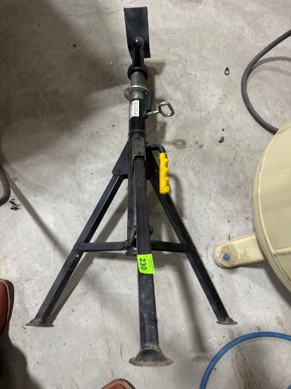 Pipe jack