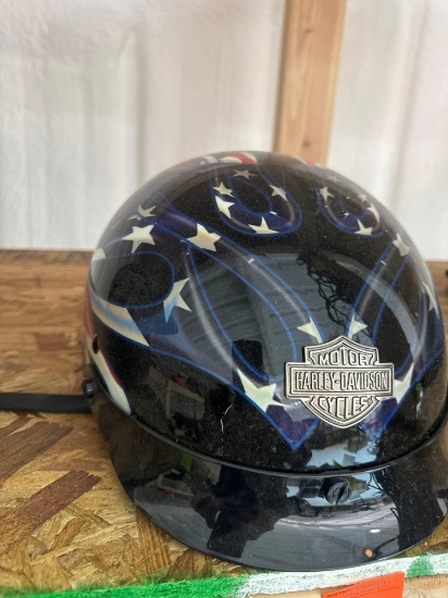 Harley Davidson Patriotic helmet