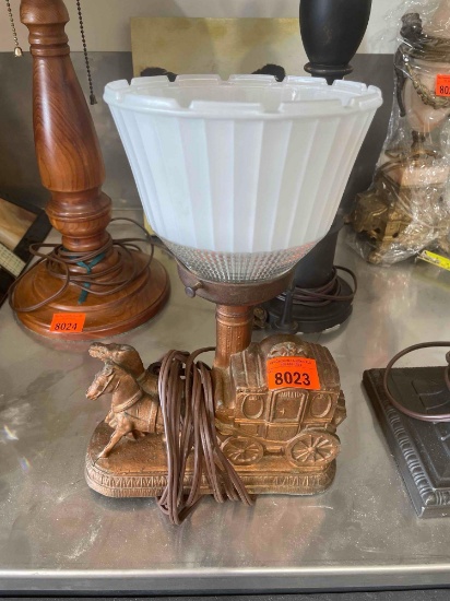 Horse and buggy lamp