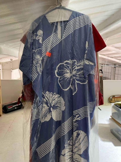 Hawaiian dress