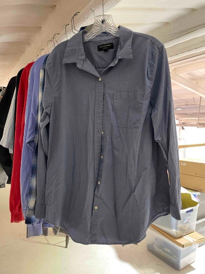 Banana republic and gap shirts