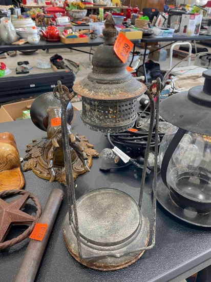 Railroad lantern