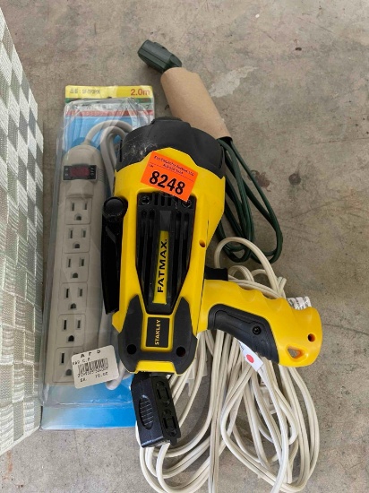 Fatmax flash light, extension cord