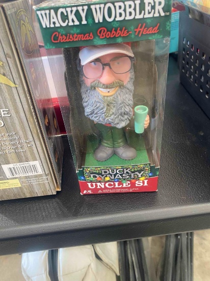 Uncle Si bobble head