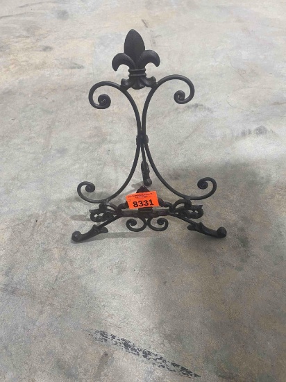 Table top picture/plate holders