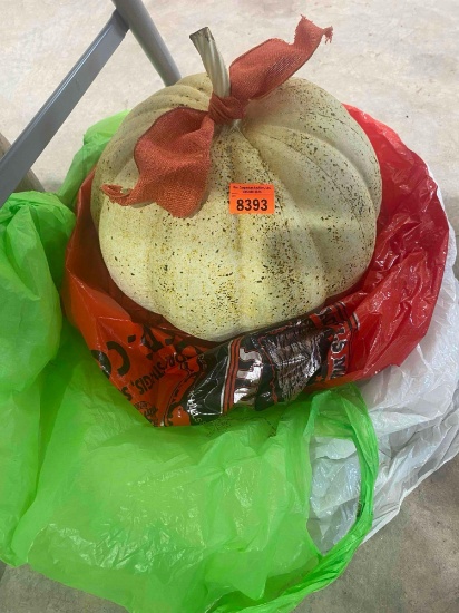 Metal pumpkin