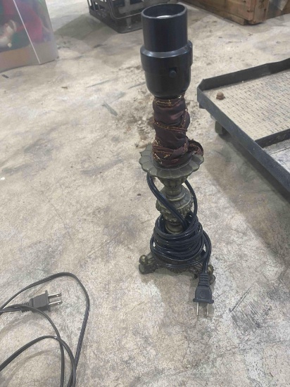 Metal lamp with elephant lamp shade