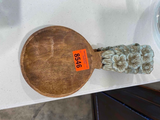 Wood spoon and fork decor
