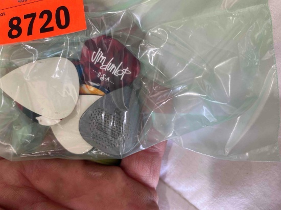 Guitar picks