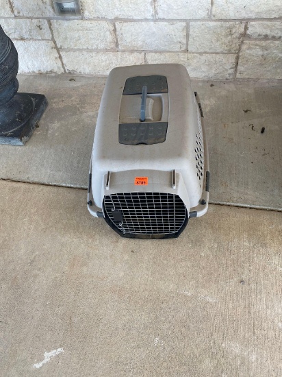 Dog crate