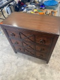 3 drawer dresser Must bring help to load