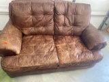 Leather love seat Must bring help to load