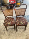 2 vintage chairs