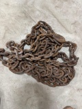 16 chain. One hook