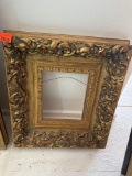 Decorative wall mirror Measurements in photo