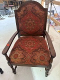 Vintage accent chair Must bring help to load