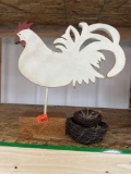 Metal Rooster table decor Measurement in photo