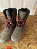 Rubber shoes